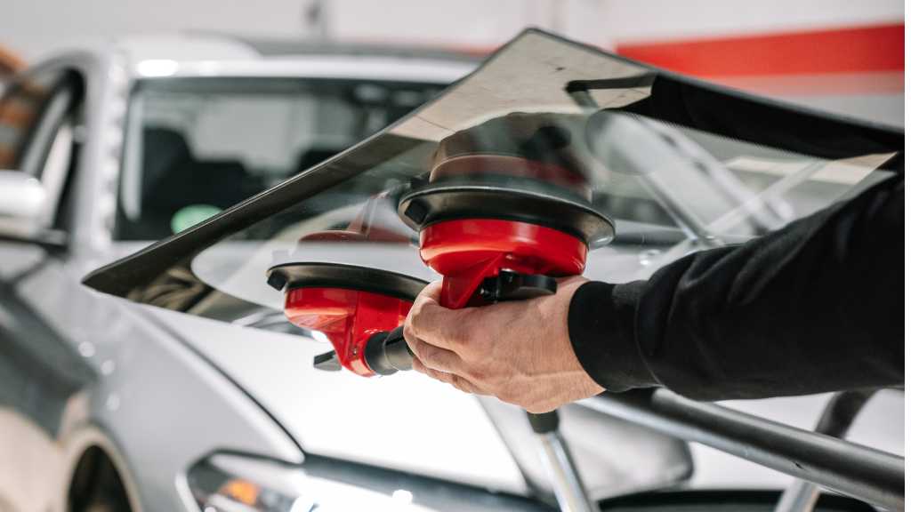 How To Prepare Car For Windshield Replacement Effectively