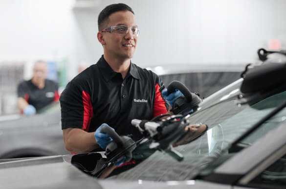 Car Glass Installation Near Me: Find Expert Service Nearby