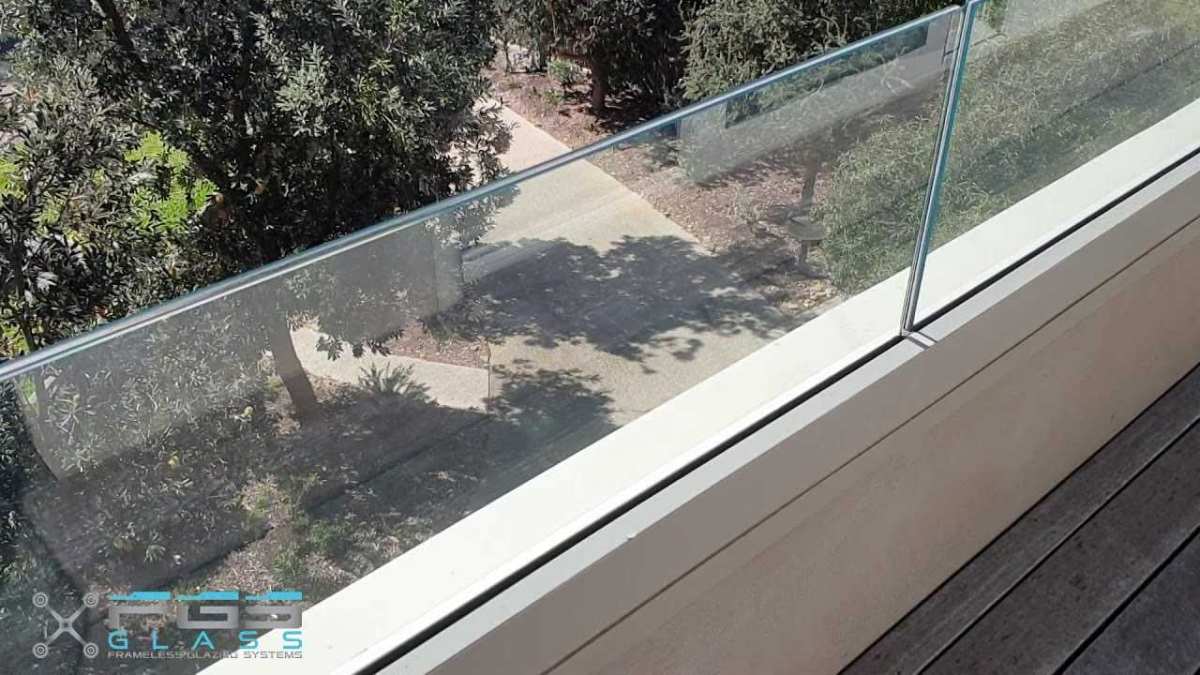 How To Repair Laminated Glass Delamination Effectively