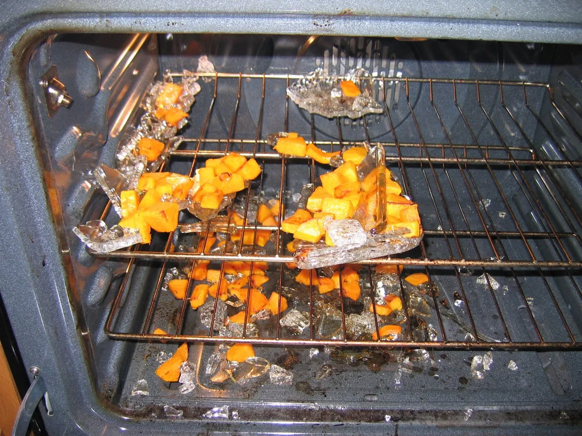 glass shattering / exploding