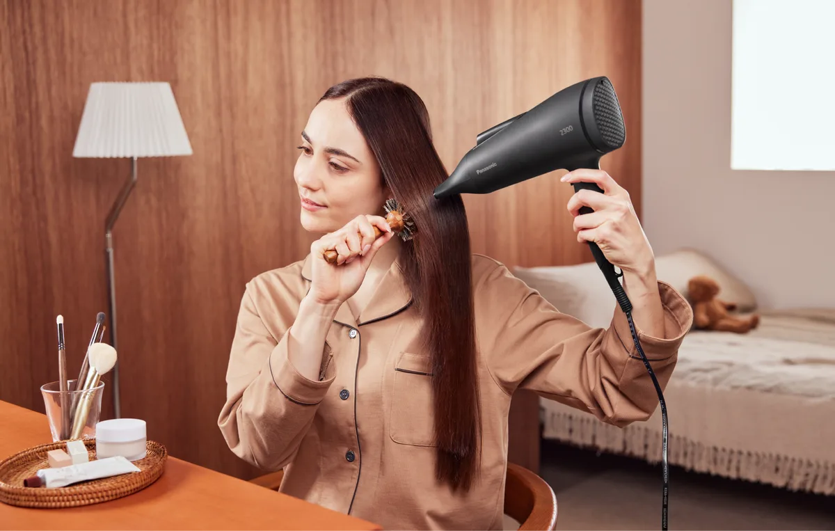 heat gun / hair dryer